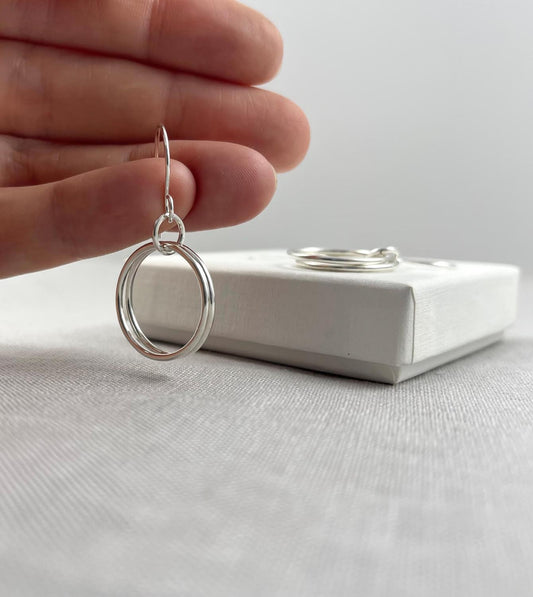 Double Hoop Drops